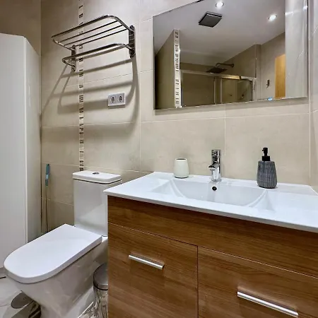 Clubrent - Edf Horizonte, Estudio De Estilo Escandinavo 아파트 *