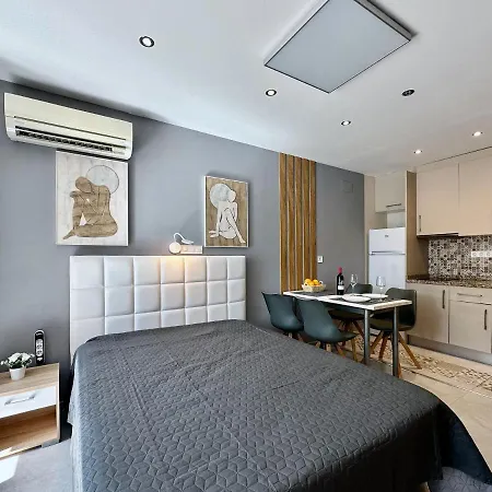 Clubrent - Edf Horizonte, Estudio De Estilo Escandinavo